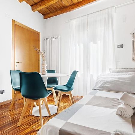 Charming Loft Duomo - Porta Romana Mediolan Zewnętrze zdjęcie